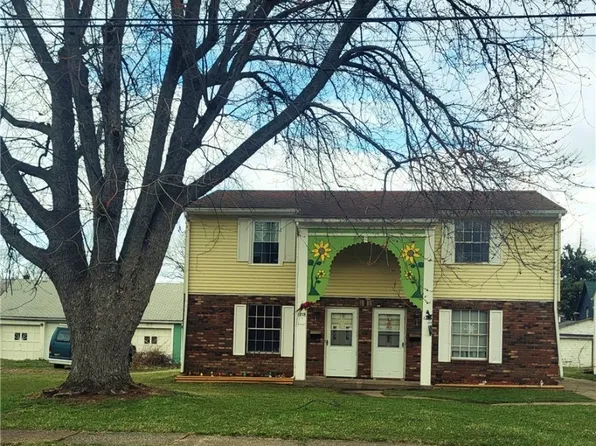 1218 W 23rd St, Lorain, OH 44052