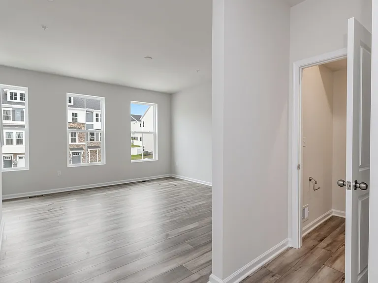 5616 Ludlow Pl — Photo 26