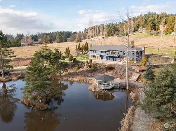 207 Stampede Drive, Sequim, WA 98382