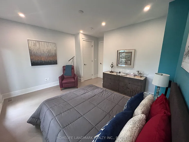 17 Hocken Ave — Photo 26