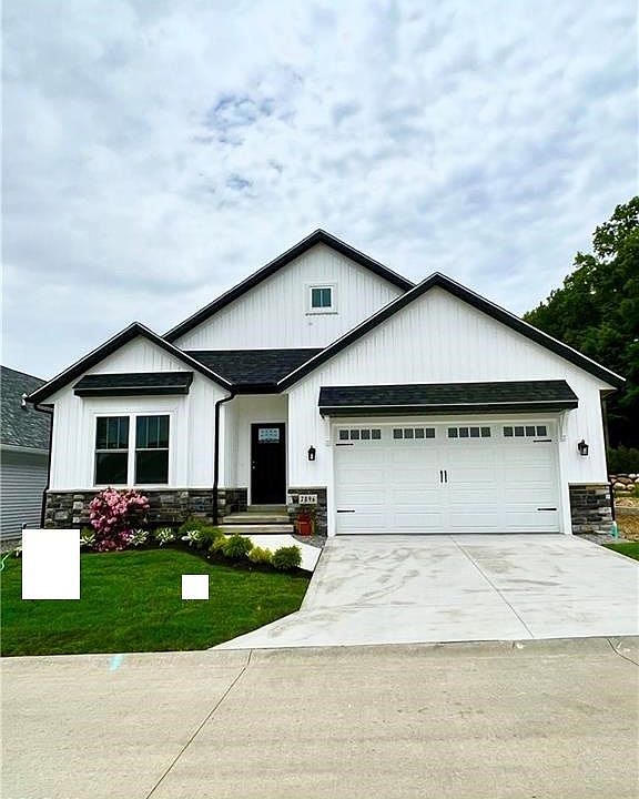 1st image of 7896 Fox Hunter Ln