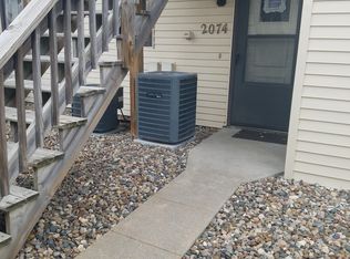 2074 NW Hickory Ln #15, Ankeny, IA 50023