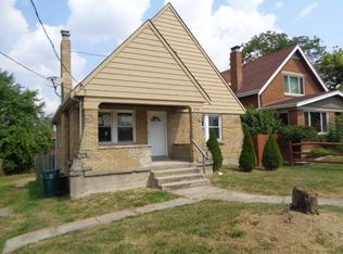 4914 Ferguson Pl, Cincinnati, OH 45238