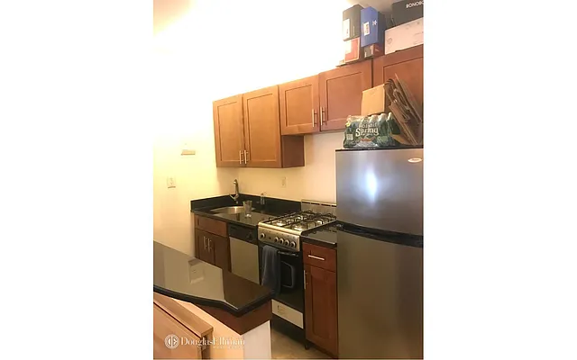 Rented by Douglas Elliman | media 11