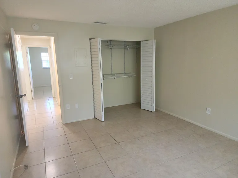 145 Pinellas Way N #9 — Photo 12