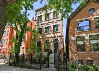 2714 N Greenview Ave, Chicago, IL 60614