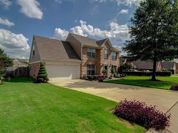 3rd image of 5710 Nichols Dr