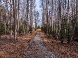 25 Whites Ln, Lively, VA 22507