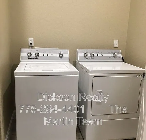 306 Commodore Dr — Photo 19
