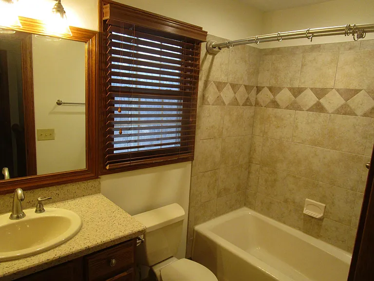 5045 Johnnycake Rdg NE — Photo 9
