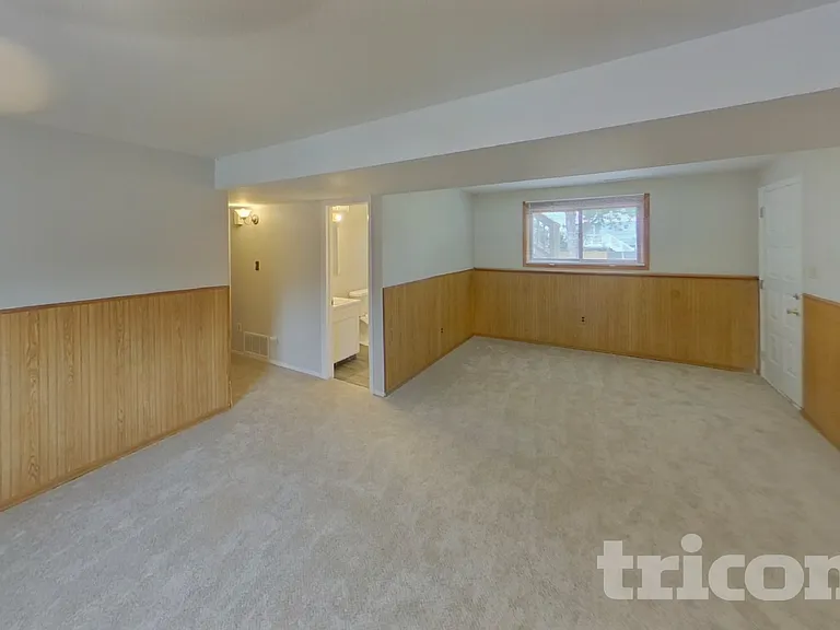 3310 Red Onion Cir — Photo 4