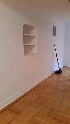 Rented by Lang Realty LLC | media 17