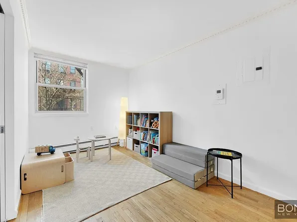 214 Avenue C #D, New York, NY 10009