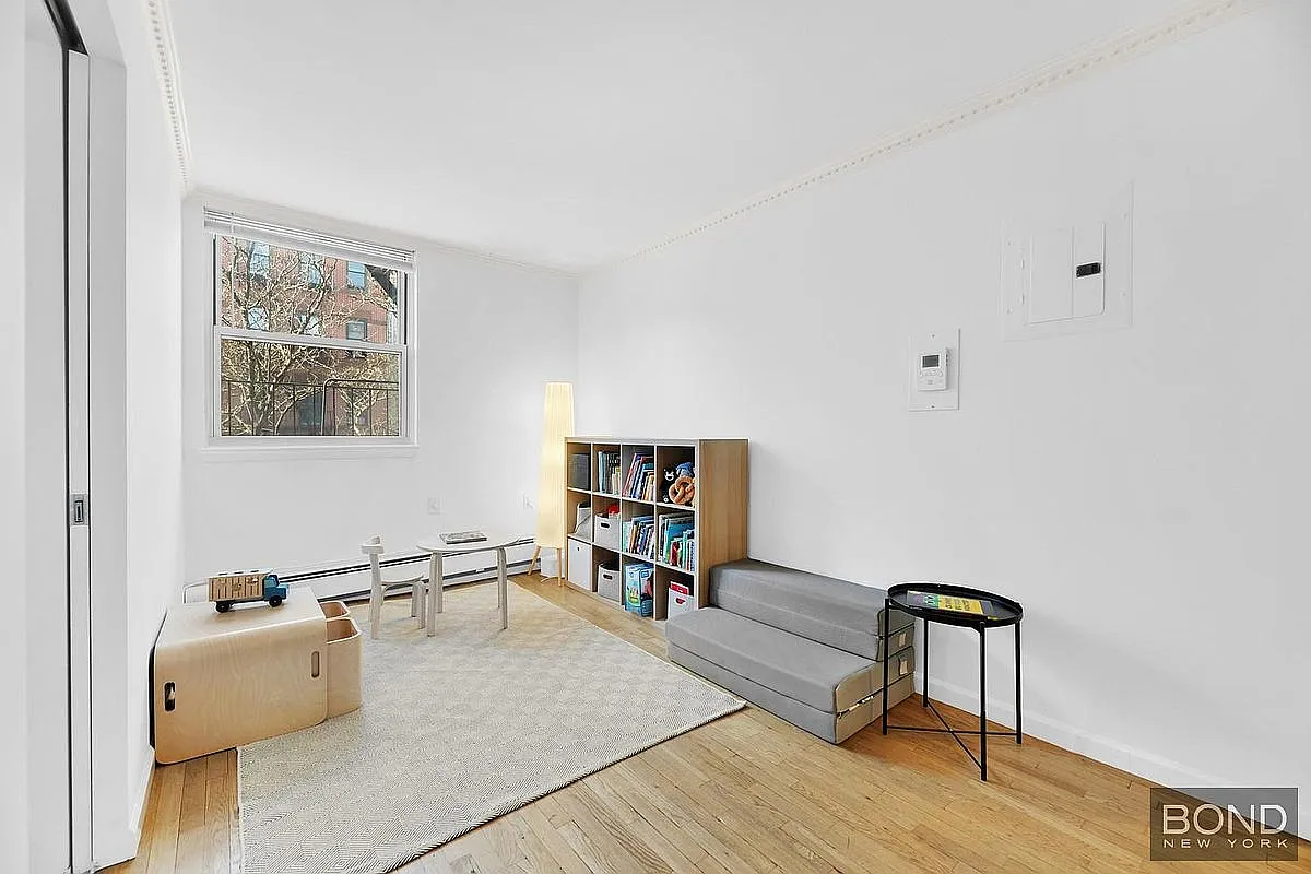 214 Avenue C #D photo 1