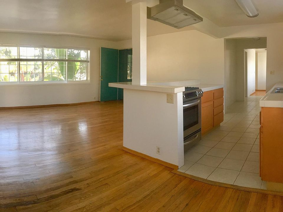 1st image of 421 Sunset Ave APT D