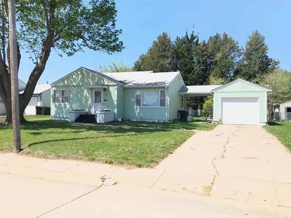 3312 Avenue E, Kearney, NE 68847