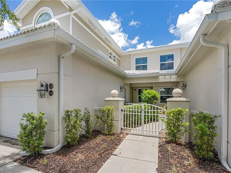 4680 Hawks Nest Way #D-103 — Photo 2