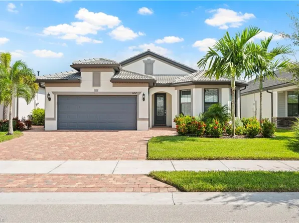 6767 Pennyroyal Dr, Naples, FL 34114