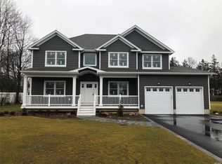 295 Burr Rd, East Northport, NY 11731