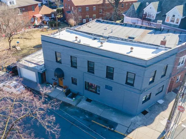 9066 Palisade Plz, Cliffside Park, NJ 07010