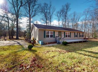 15921 Accolawn Rd, Accokeek, MD 20607