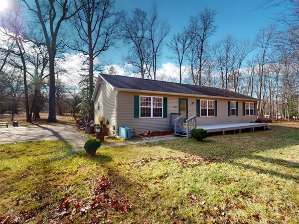 15921 Accolawn Rd, Accokeek, MD 20607
