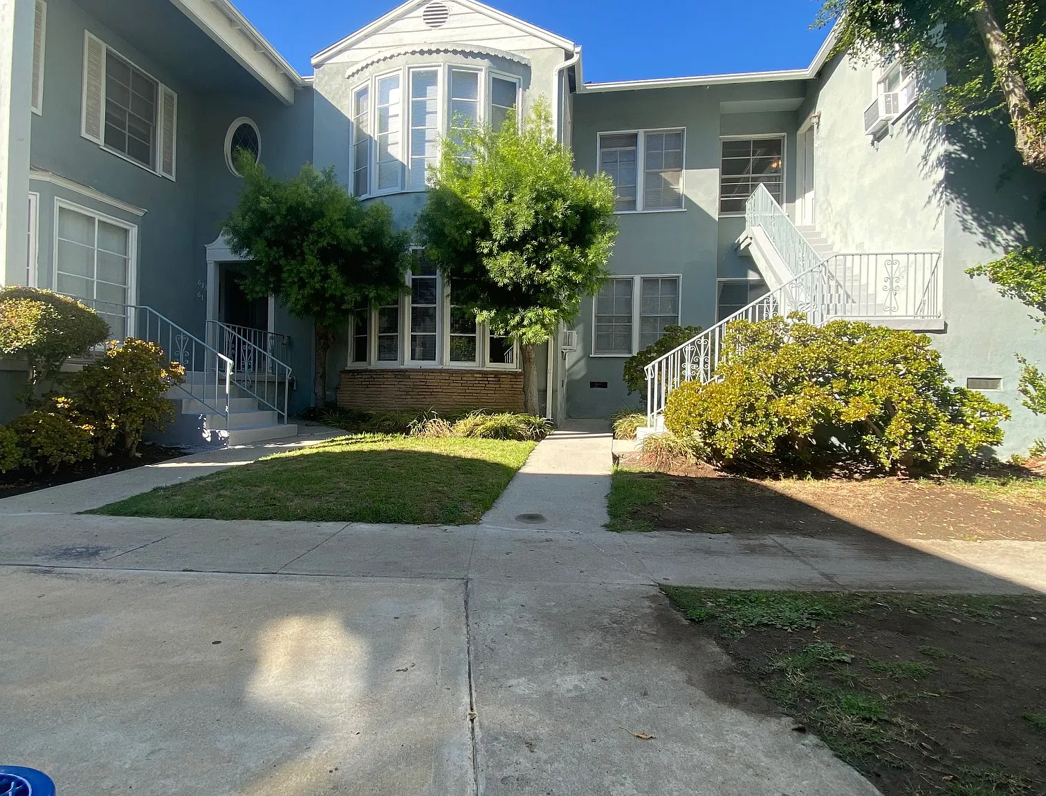 2 bed, 1000 sqft, $3,900 — Photo 1