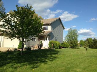 807 Southbound Dr, Deforest, WI 53532