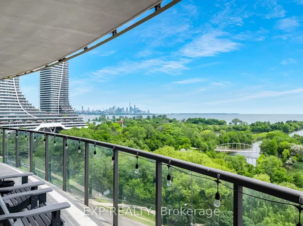 2230 Lake Shore Blvd W #808, Toronto, ON M8V 0B2