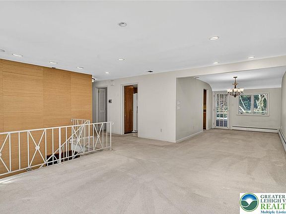 4th image of 824 N Berks St