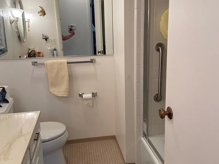 5895 W Michigan Ave #B2 — Photo 9