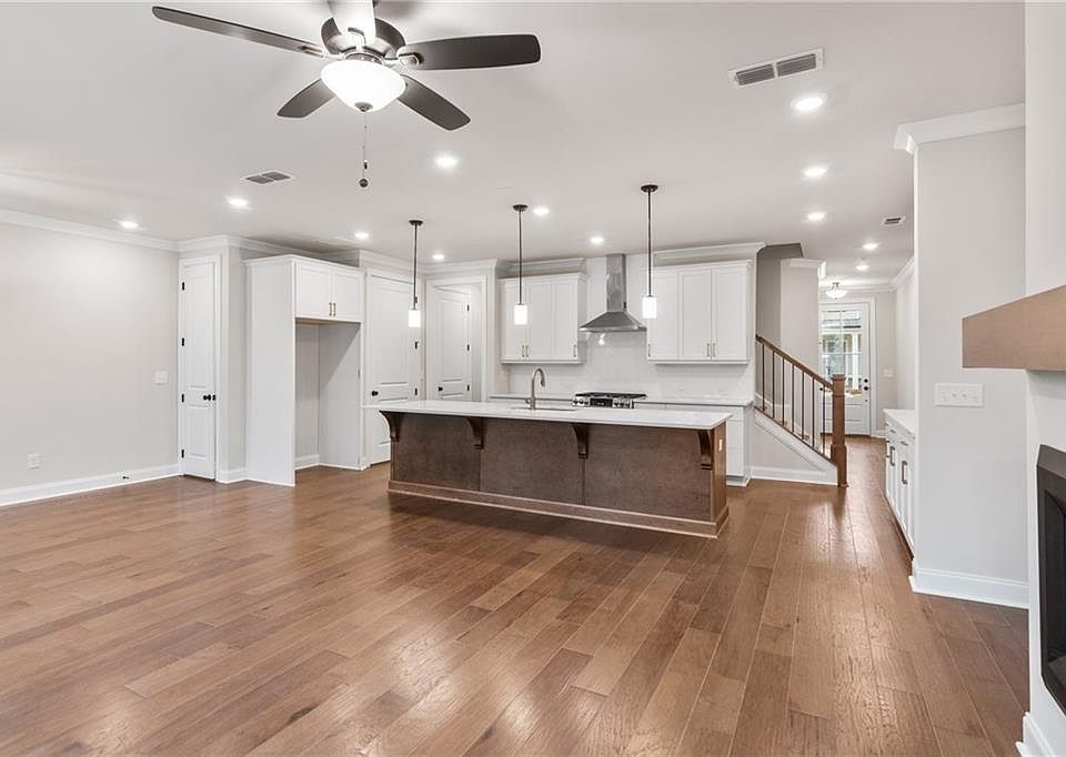 1st image of 403 Duncan Dene Dr #99