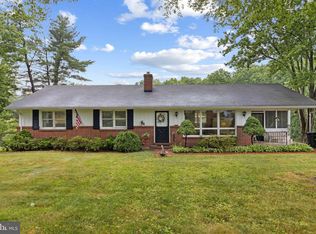 10110 Maplewood Dr, Ellicott City, MD 21042