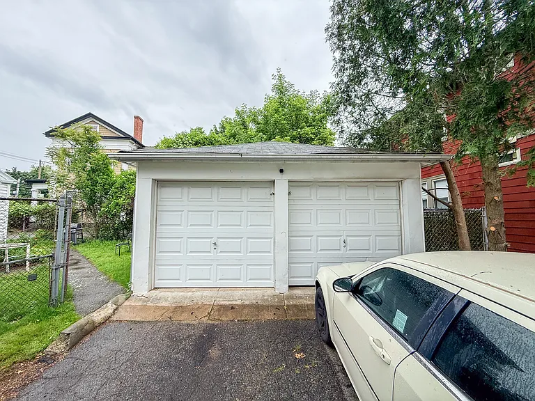 85 Fairbanks St — Photo 19