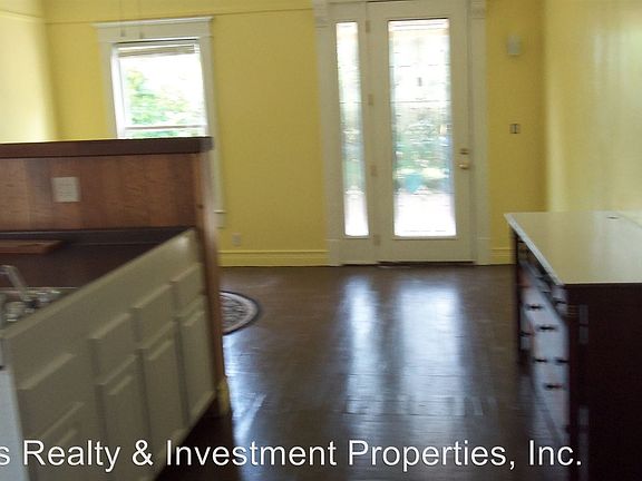 5th image of 872 W Minneola Ave APT A