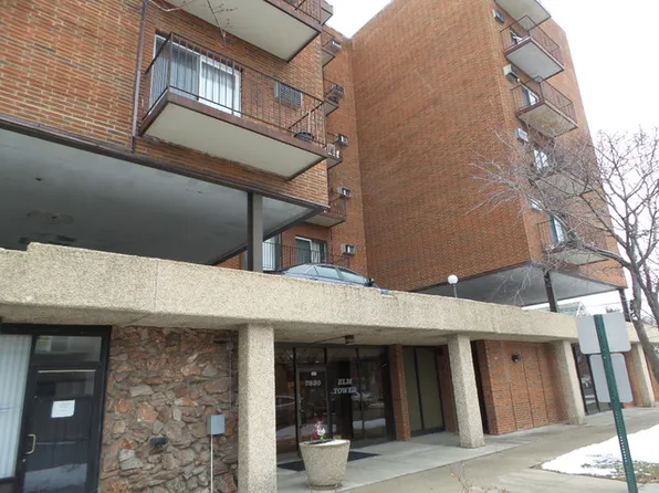 7830 W North Ave APT 304, Elmwood Park, IL 60707