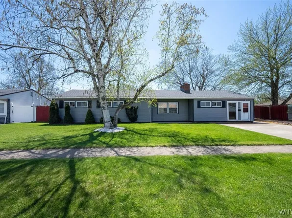 257 French Rd, Depew, NY 14043