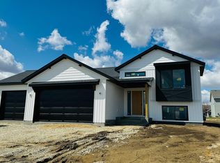 1842 Brandt Dr NE, Byron, MN 55920