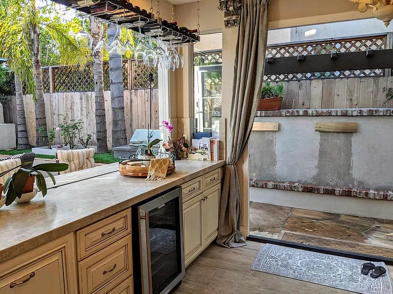 4381 Corte De La Fonda — Photo 18
