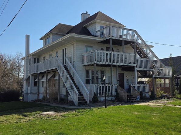 3820 Grand Ave, Des Moines, IA 50312