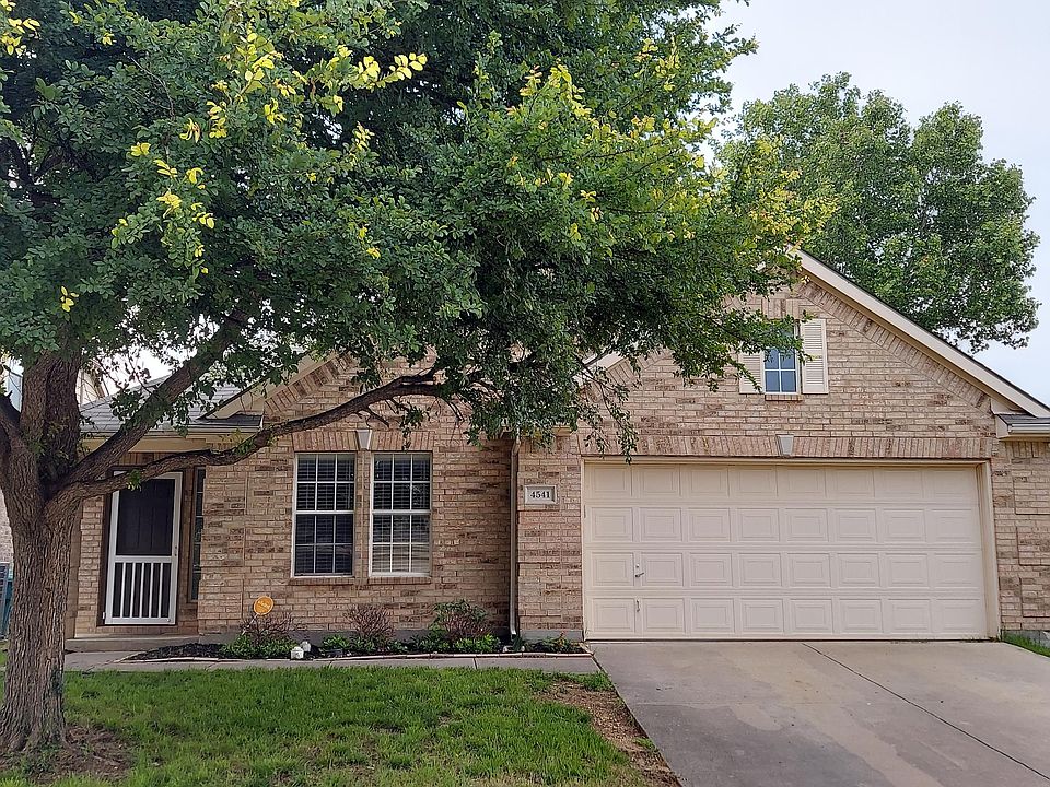 1st image of 4541 Chris Dr