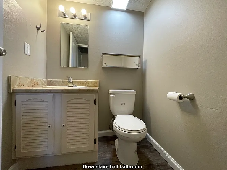 285 W Alkaline Springs Rd — Photo 18