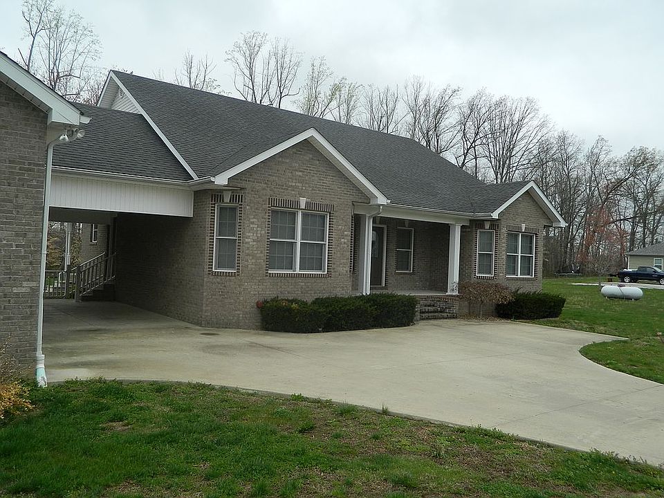 Front view w\car port 