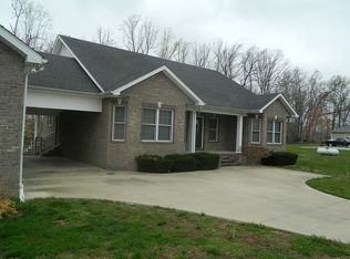 7007 Old Greenhill Rd, Bowling Green, KY 42103