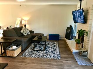 2213 Camilar Dr #16, Camarillo, CA 93010