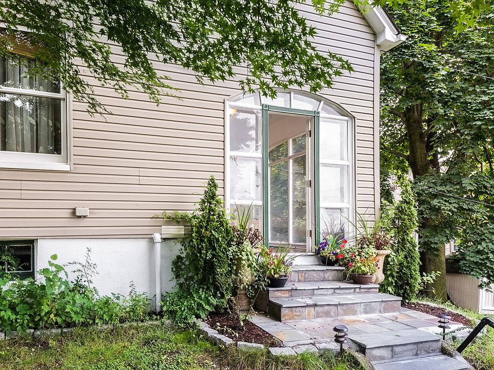 1st image of 83 Douglas Ave