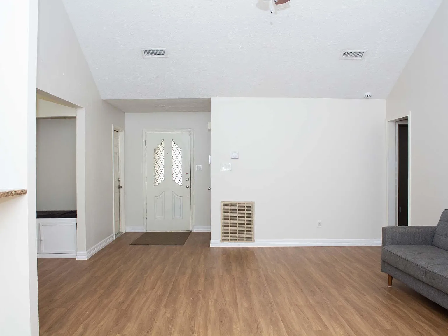 3 bed, 2.0 bath, 1508 sqft, $1,750 — Photo 4