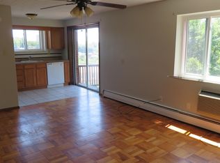 361 Moon Clinton Rd APT 2, Coraopolis, PA 15108