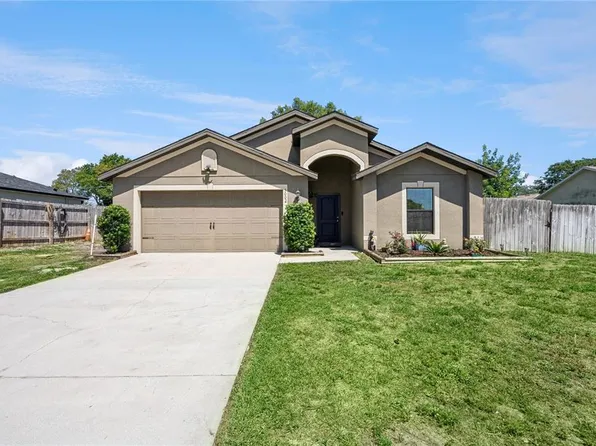 3002 Greynolds St, Deltona, FL 32738