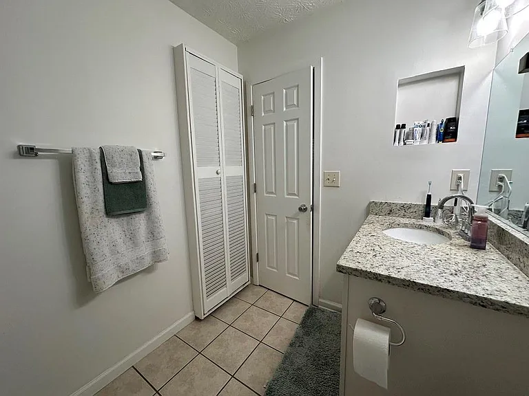 3635 Monticello Cmns — Photo 15